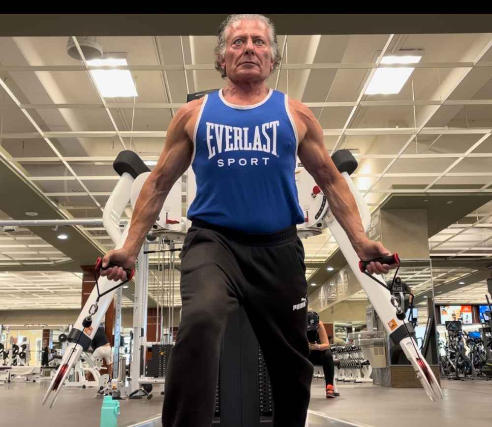 why-hire-a-70-year-old-in-shape-personal-trainer